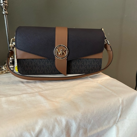 MK Greenwich Faux Leather Sling Crossbody Bag - Picture 2 of 5